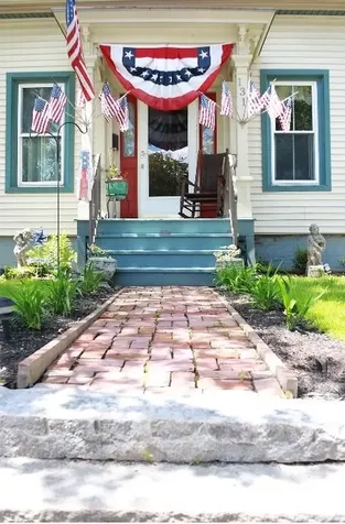 131 Brunswick Avenue Gardiner ME 04345