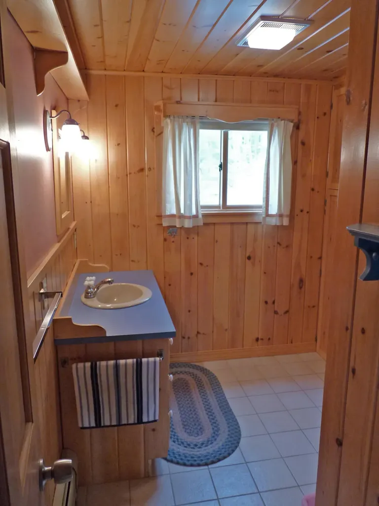 27 Oakwood Lane Ellsworth ME 04605