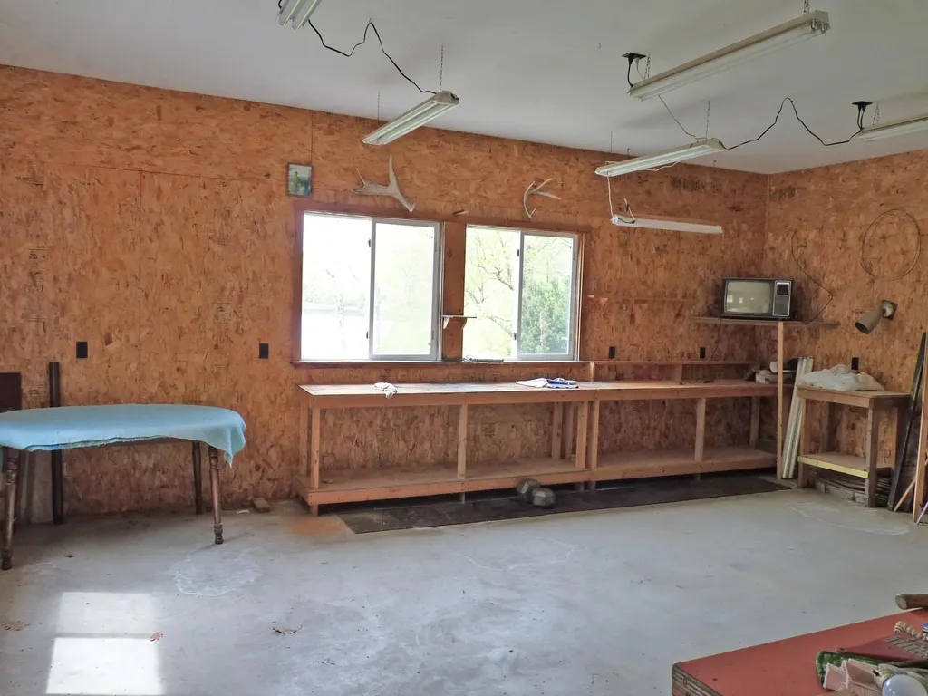 27 Oakwood Lane Ellsworth ME 04605