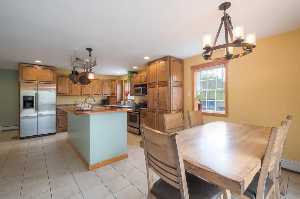 24 Upham Road Union ME 04862