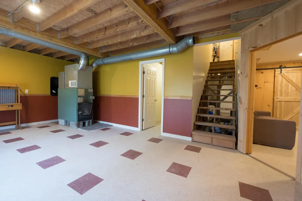 24 Upham Road Union ME 04862