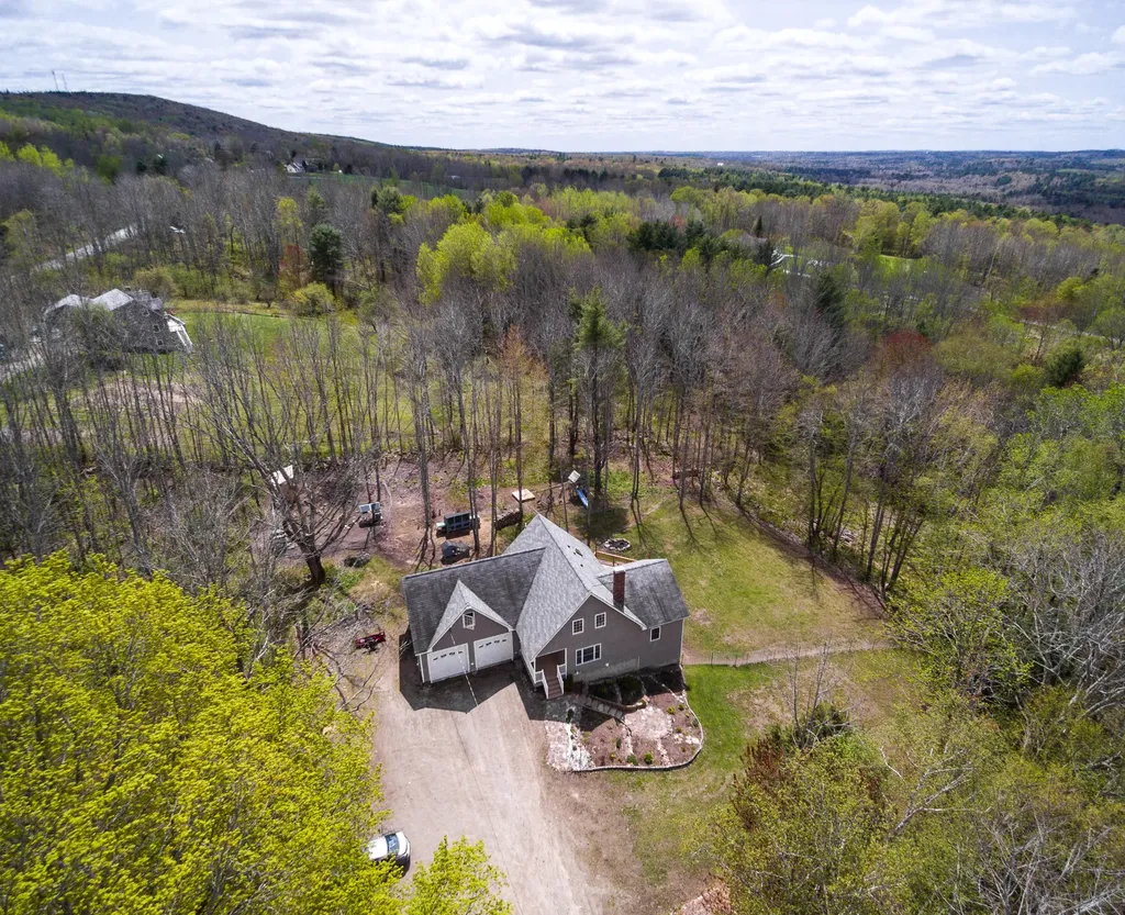 24 Upham Road Union ME 04862