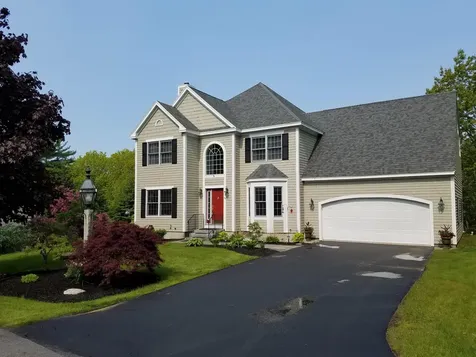 49 Graystone Lane Portland ME 04103