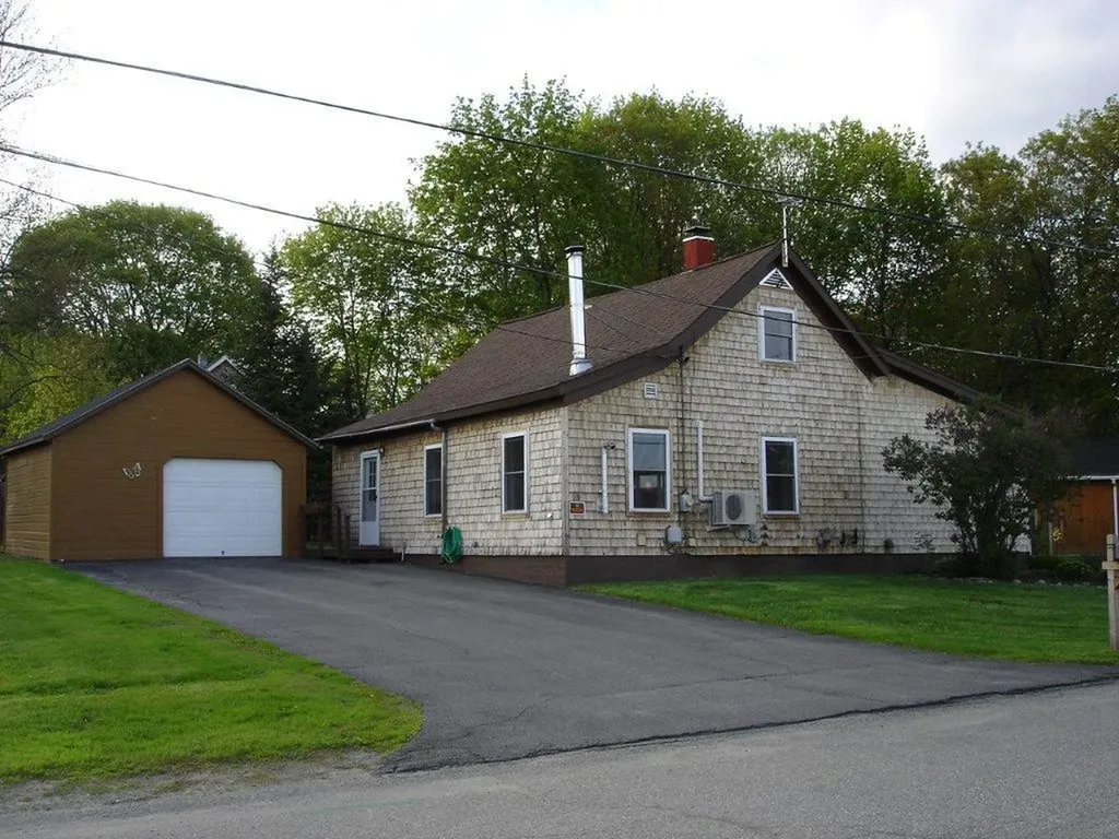 28 Eastern Avenue Waterville ME 04901