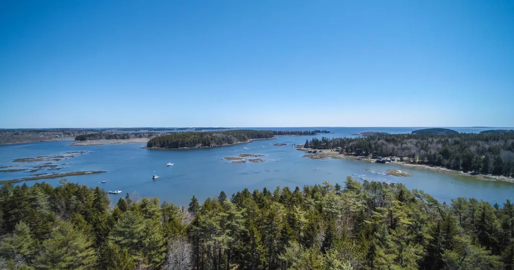 313 River Road Saint George ME 04860