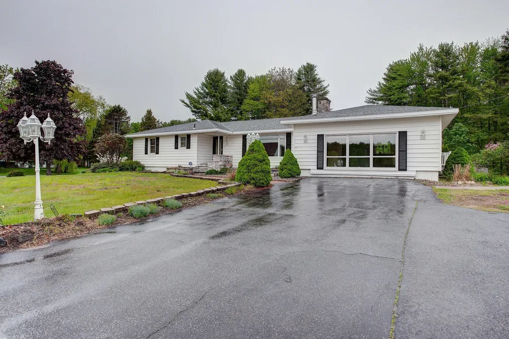 133 Buxton Road Saco ME 04072
