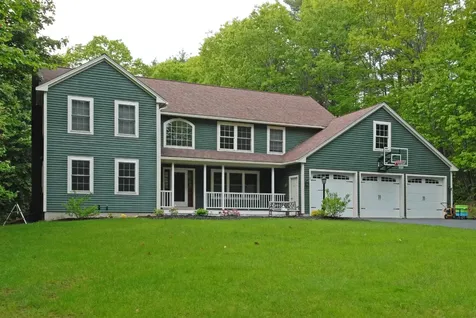 2 Carriedale Lane Kennebunk ME 04043