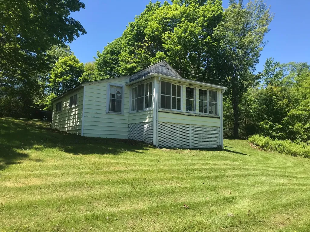 12 Meadow Road Harpswell ME 04079