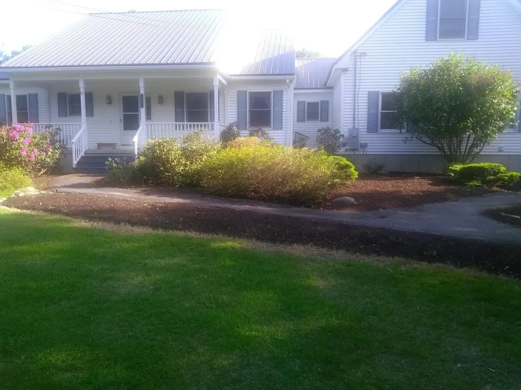 2042 Spruce Street Hermon ME 04401