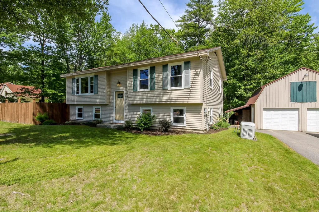 626 Cape Road Standish ME 04084