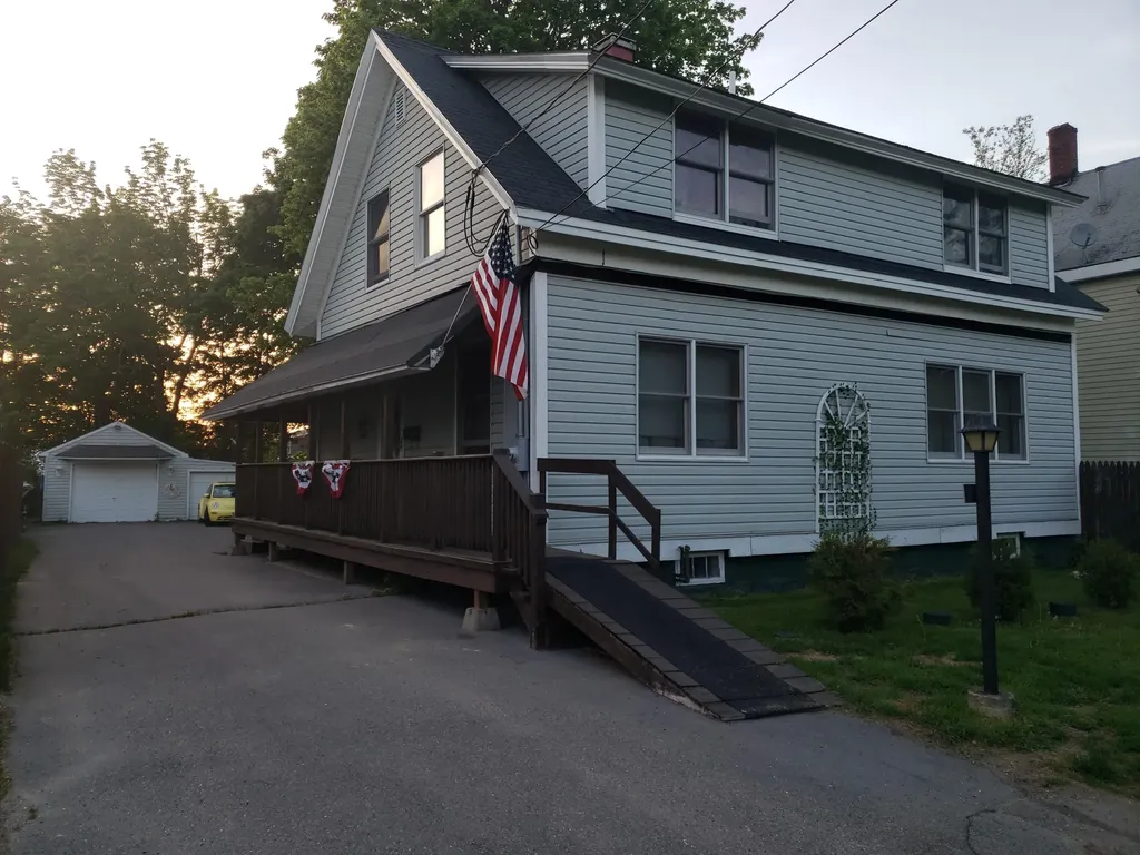 11 Franklin Street Calais ME 04619
