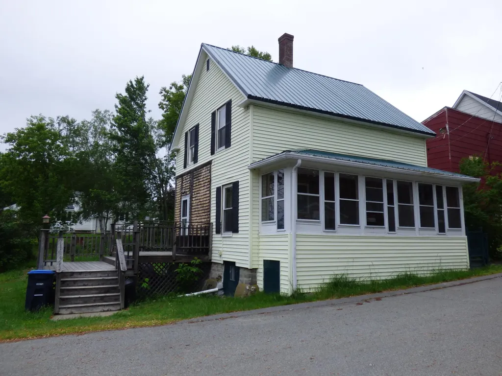6 Nadeau Street Old Town ME 04468