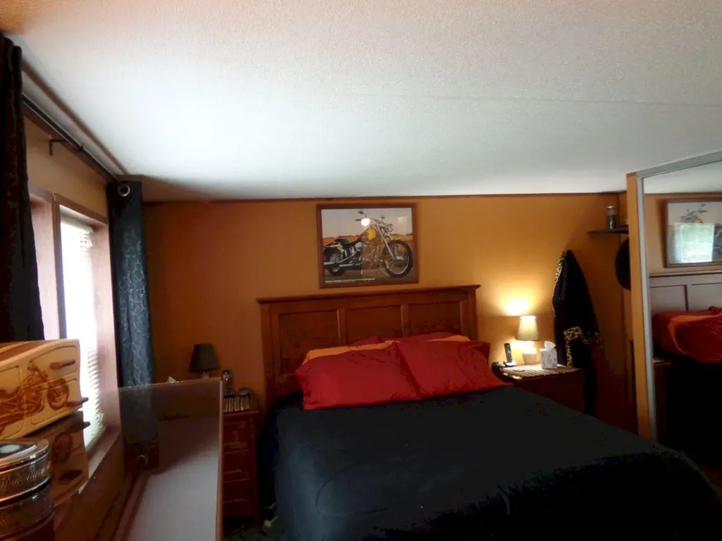 937 Hartland Road Canaan ME 04924