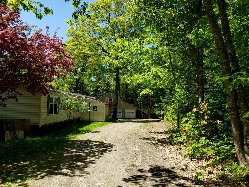 937 Hartland Road Canaan ME 04924