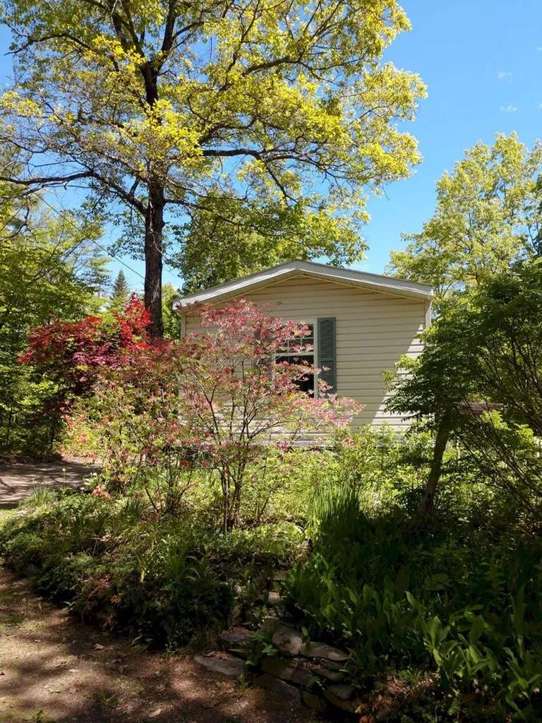 937 Hartland Road Canaan ME 04924