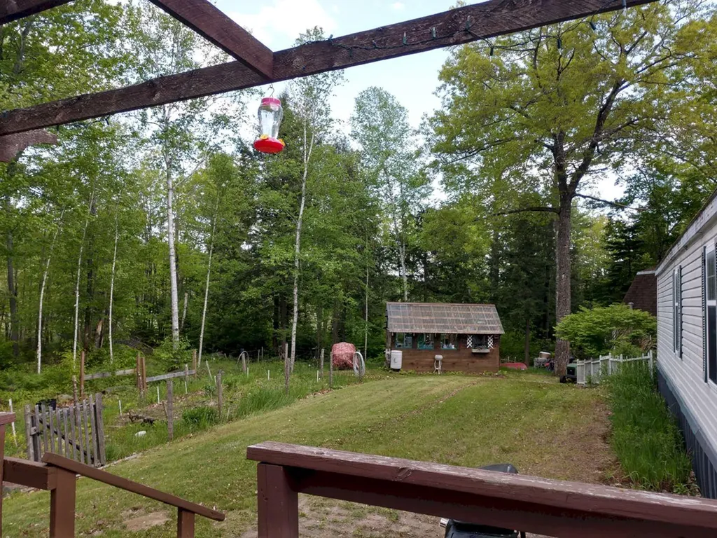 937 Hartland Road Canaan ME 04924
