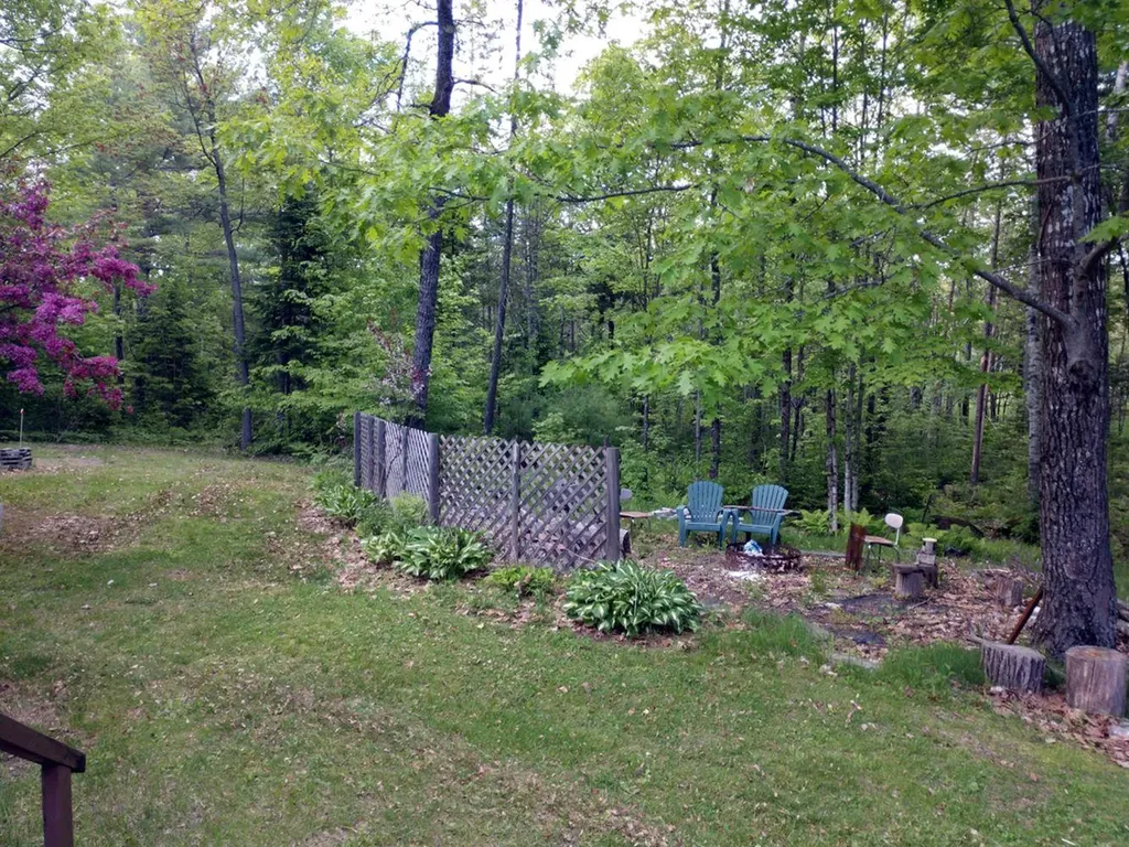937 Hartland Road Canaan ME 04924