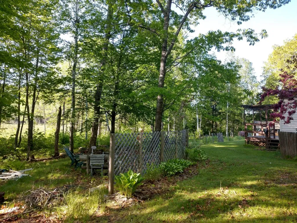 937 Hartland Road Canaan ME 04924