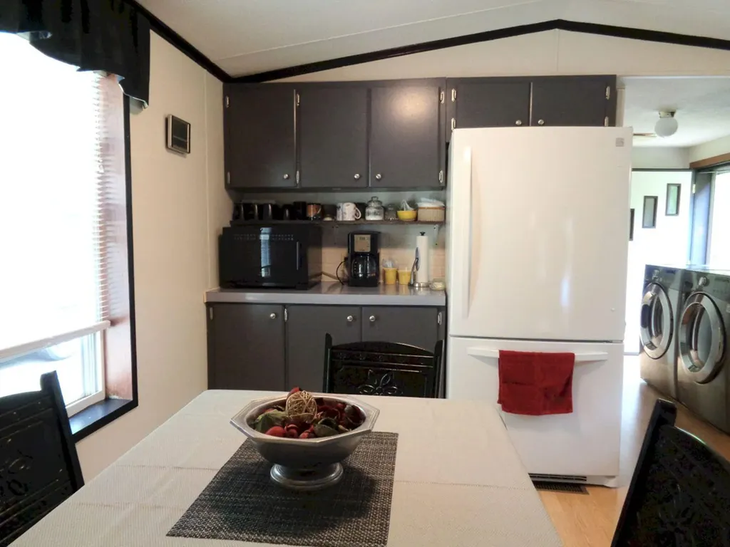 937 Hartland Road Canaan ME 04924