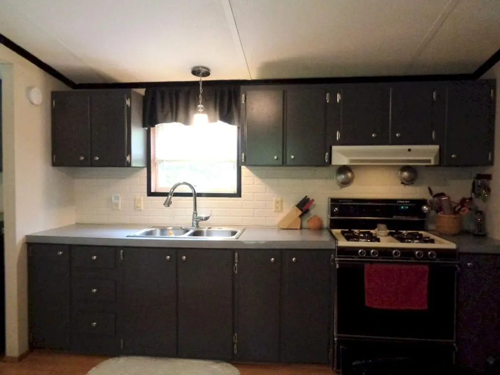 937 Hartland Road Canaan ME 04924