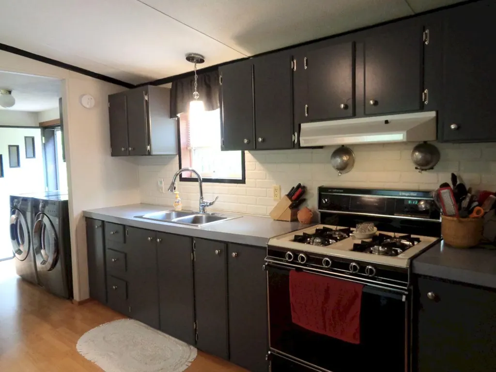 937 Hartland Road Canaan ME 04924