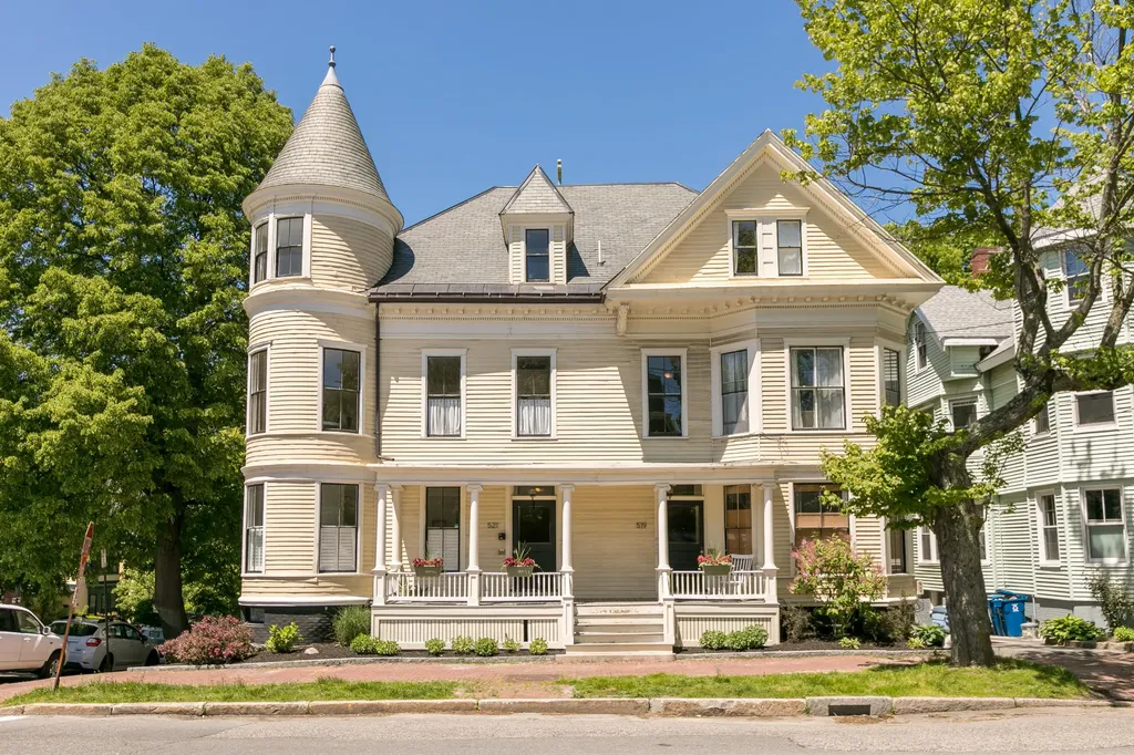 521 Cumberland Avenue Portland ME 04101