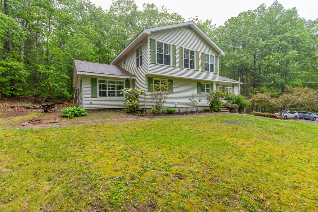 144 Pownal Road Freeport ME 04032