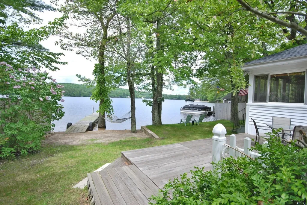 329 Shaker Road Gray ME 04039