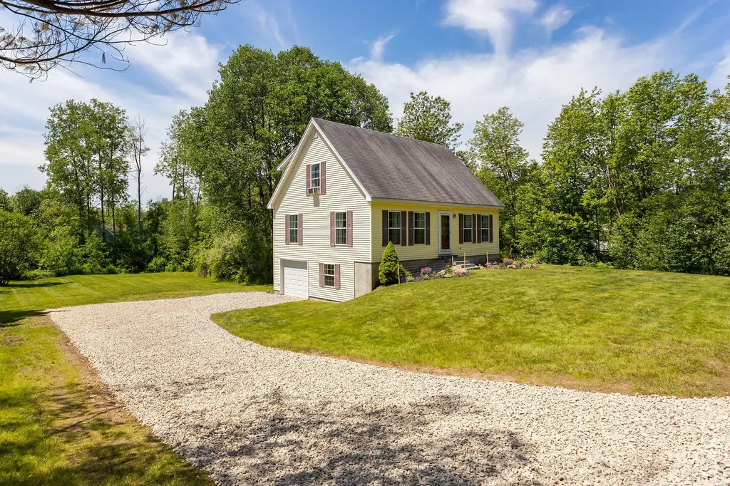 57 Knox Lane Berwick ME 03901