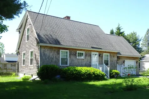 16 Pleasant Avenue Scarborough ME 04074