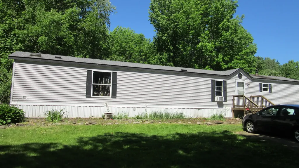 1134 Litchfield Road Bowdoin ME 04287