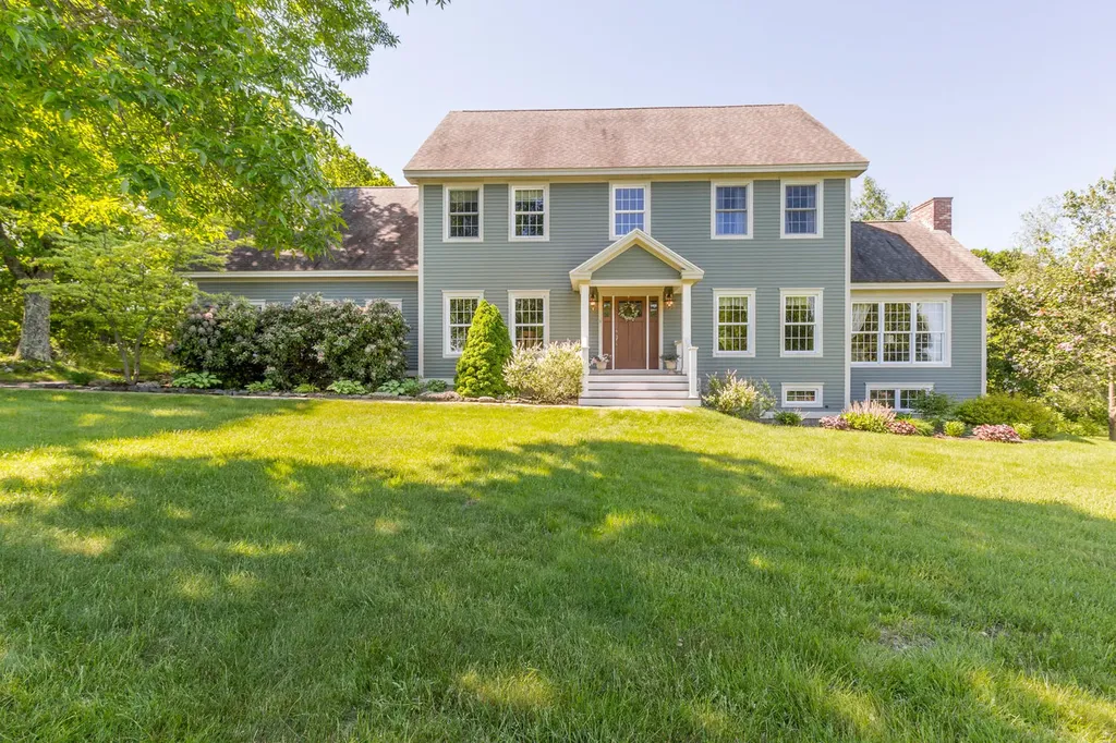 31 Vista Drive South Portland ME 04106