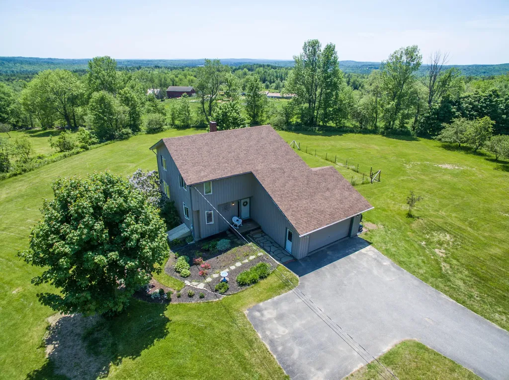 30 Broadview Heights Drive Readfield ME 04355