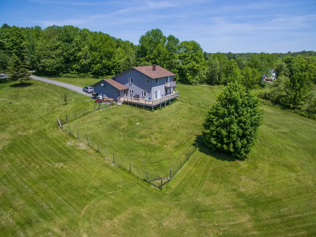 30 Broadview Heights Drive Readfield ME 04355