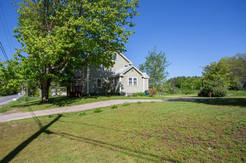 502 Portland Road Buxton ME 04093
