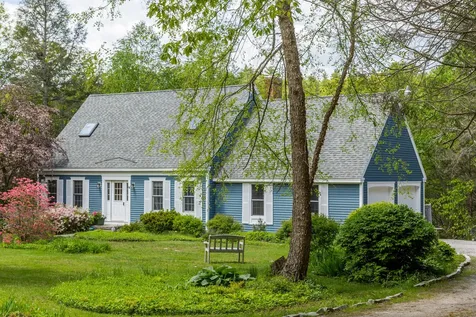 66 Cushman Point Road Wiscasset ME 04578