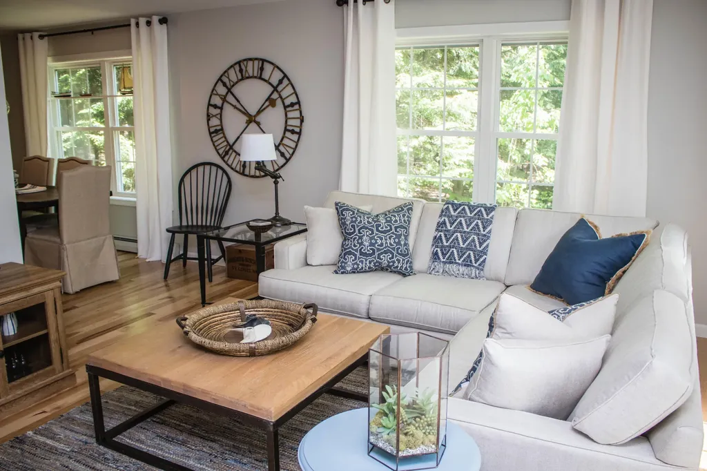 84 Mountain View Road Casco ME 04015