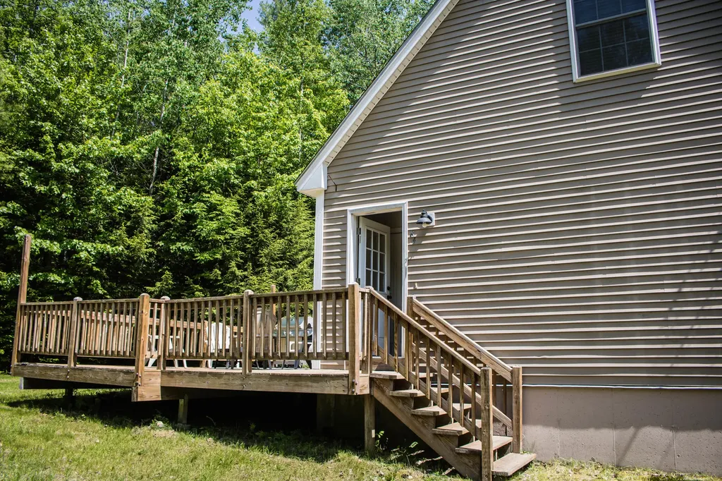 84 Mountain View Road Casco ME 04015