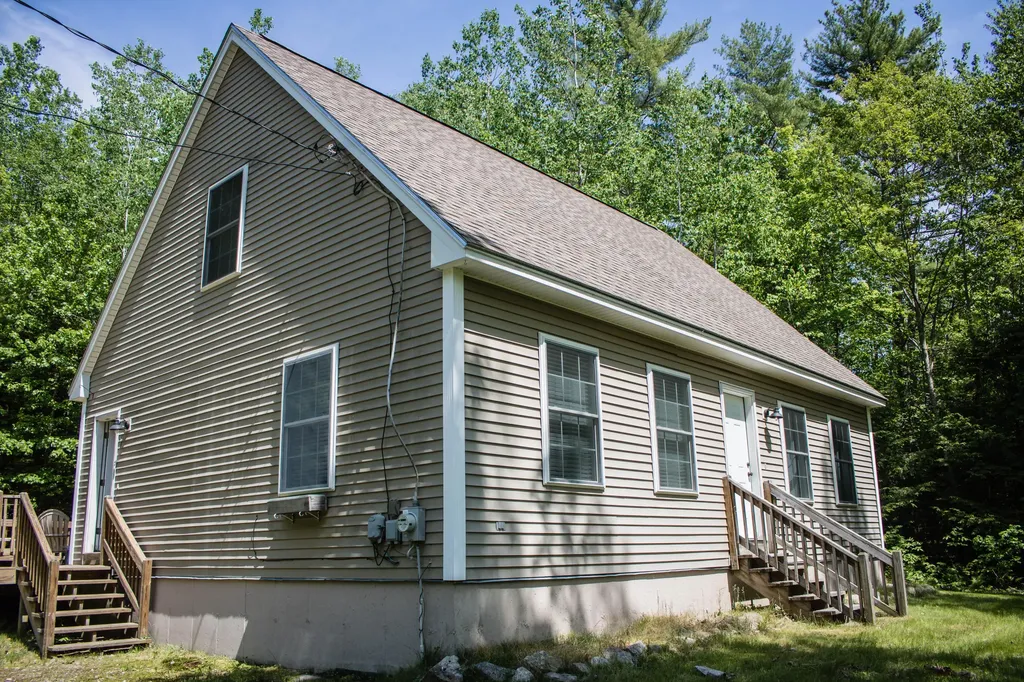 84 Mountain View Road Casco ME 04015