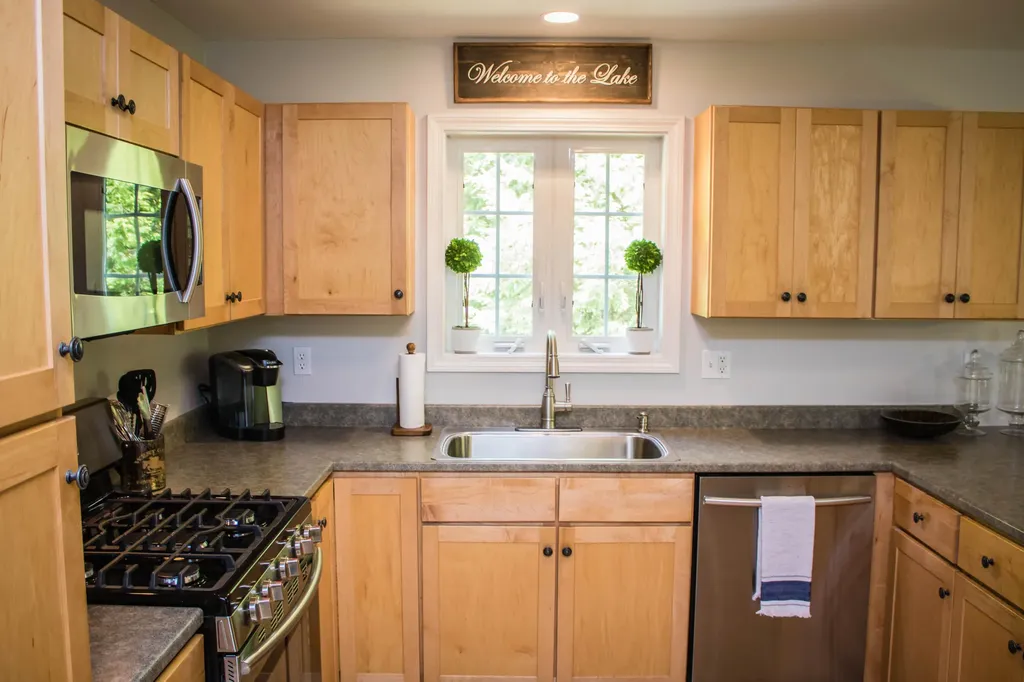 84 Mountain View Road Casco ME 04015
