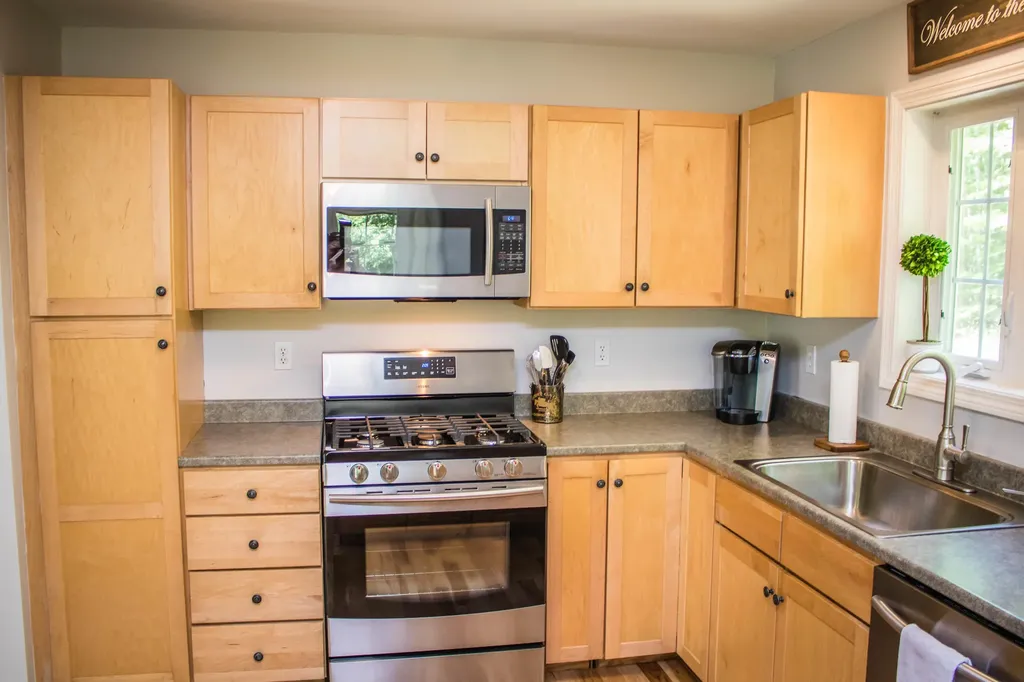84 Mountain View Road Casco ME 04015