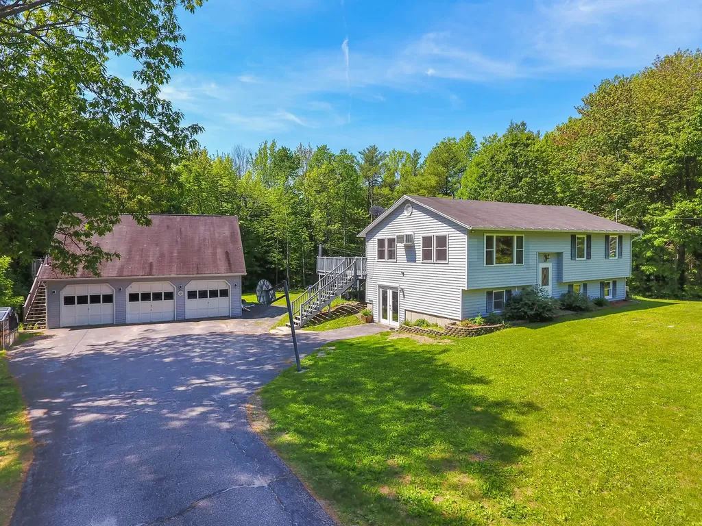 36 Dunn Street West Gardiner ME 04345
