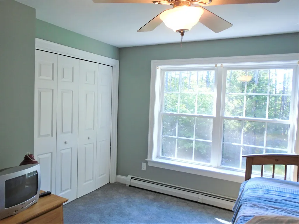 206 Waycross Way Limerick ME 04048