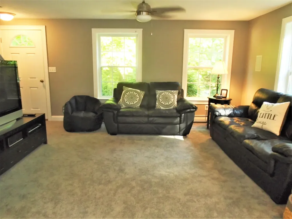206 Waycross Way Limerick ME 04048
