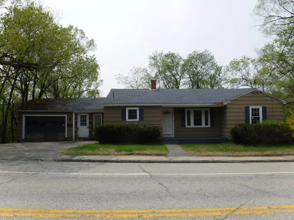 181 Roxbury Road Mexico ME 04257