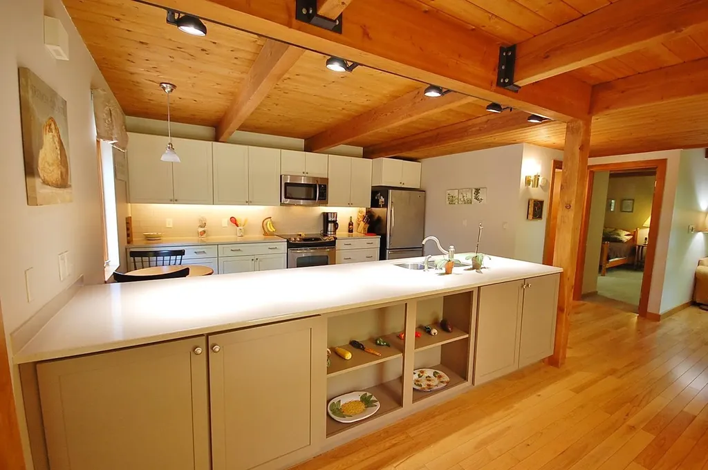 121 Hunter Road Freeport ME 04032