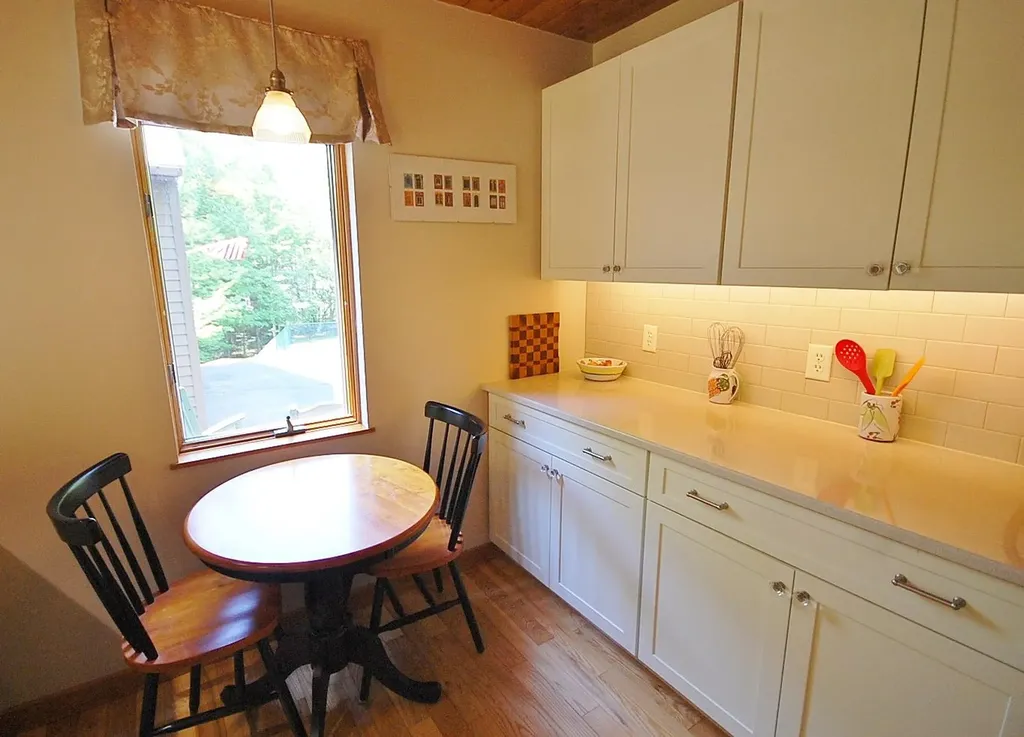 121 Hunter Road Freeport ME 04032