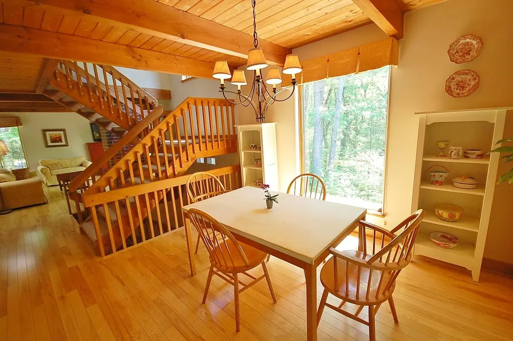 121 Hunter Road Freeport ME 04032