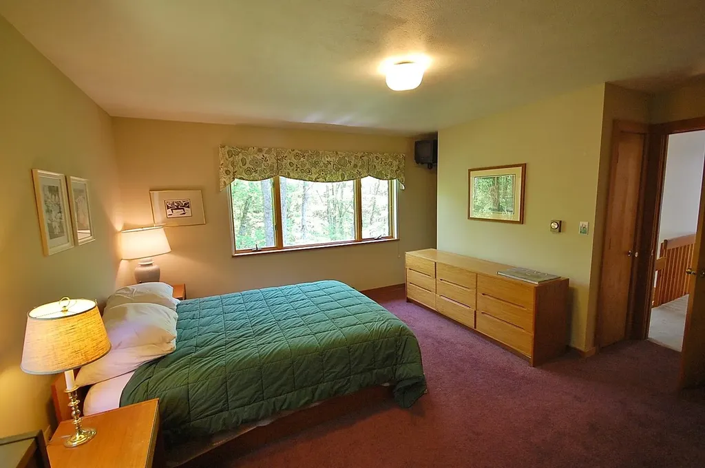121 Hunter Road Freeport ME 04032