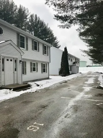 27 Hoyt Street South Portland ME 04106